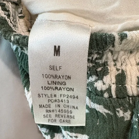 Dress Forum Tropical Green Jumpsuit - Picture 8 of 8